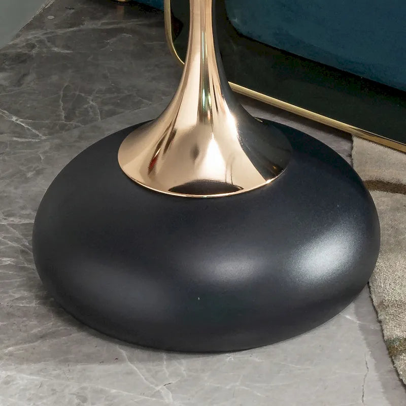 Petite table d'appoint ronde