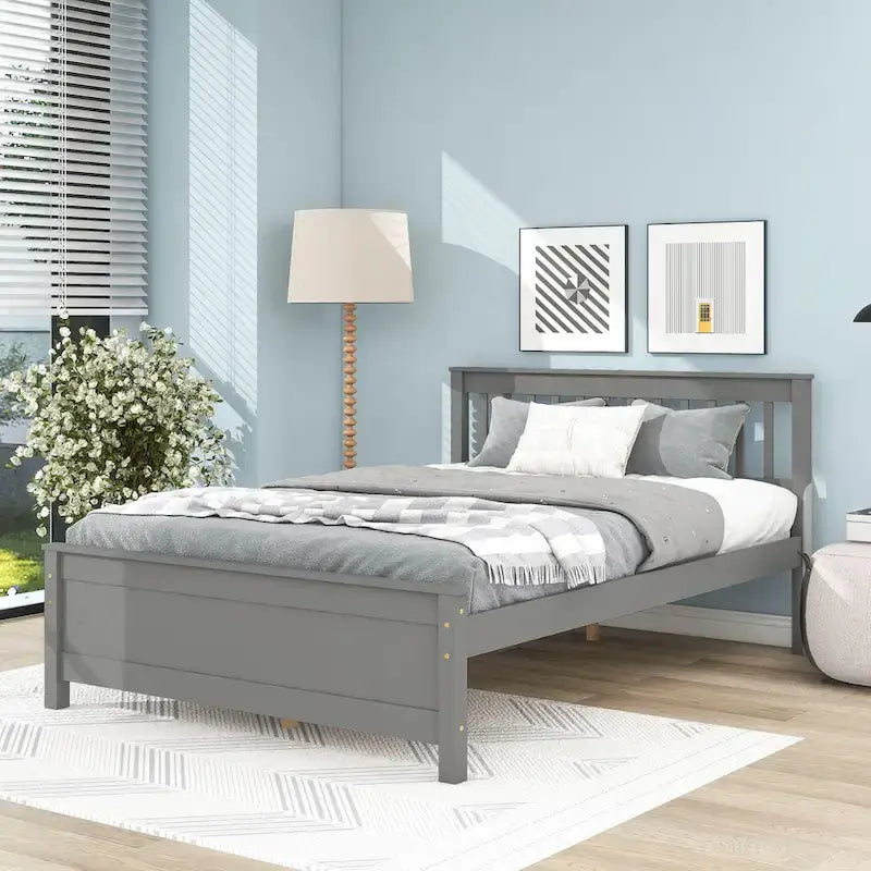 Lit plateforme en pin gris grand format