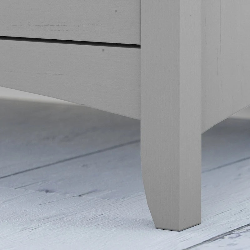 Bureaux d'angle et chaises de bureau