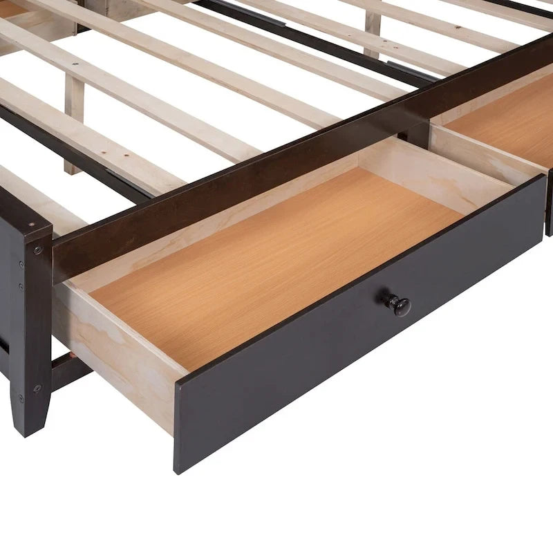 Lit en bois pleine grandeur