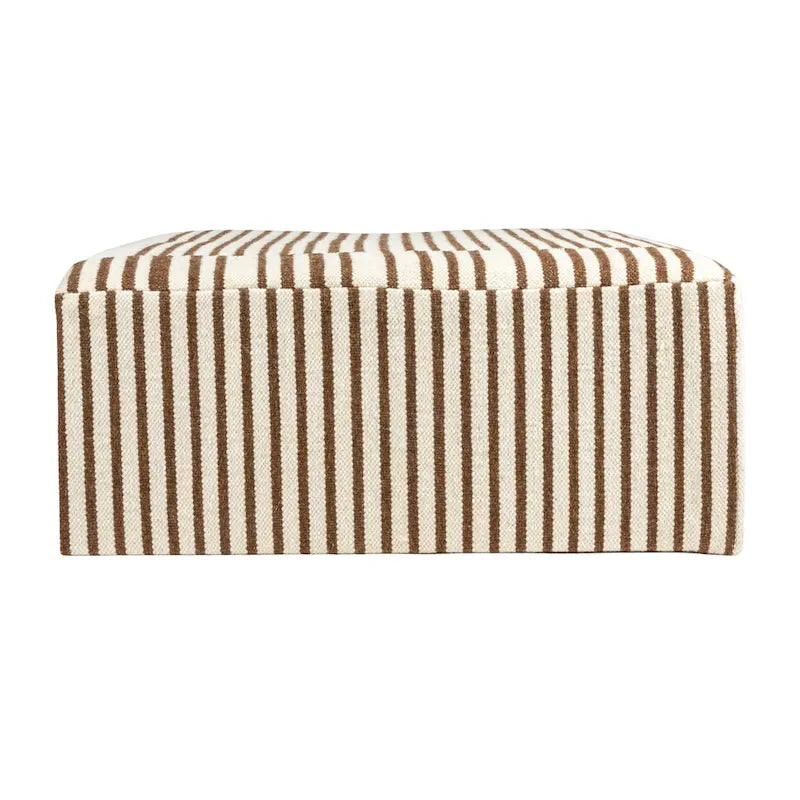Table basse et tabouret rembourrés