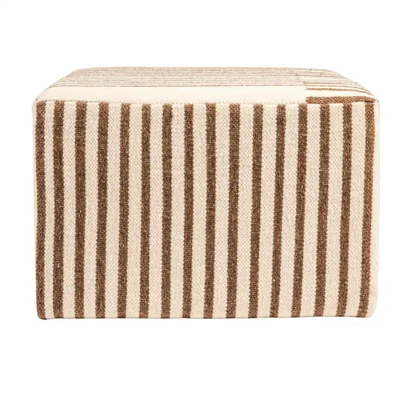 Table basse et tabouret rembourrés