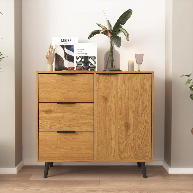 Armoire de style médiéval