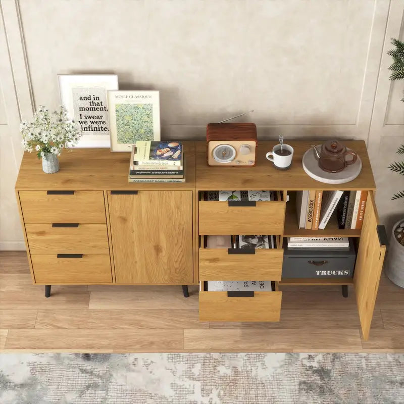 Armoire de style médiéval