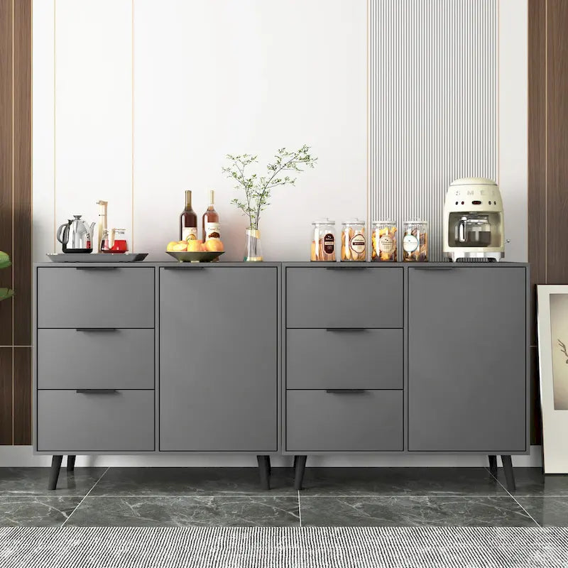 Armoire de style médiéval