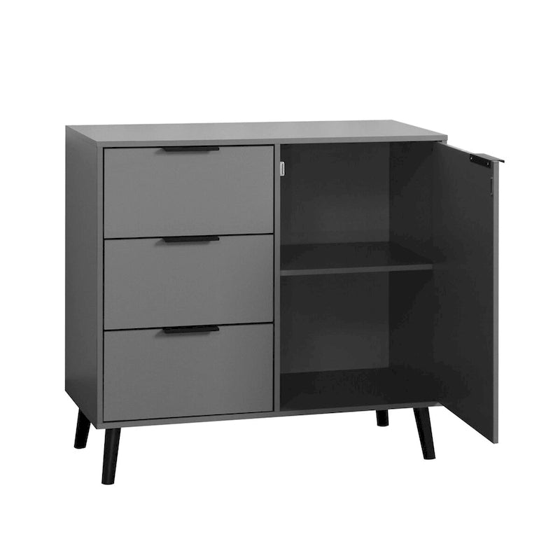 Armoire de style médiéval